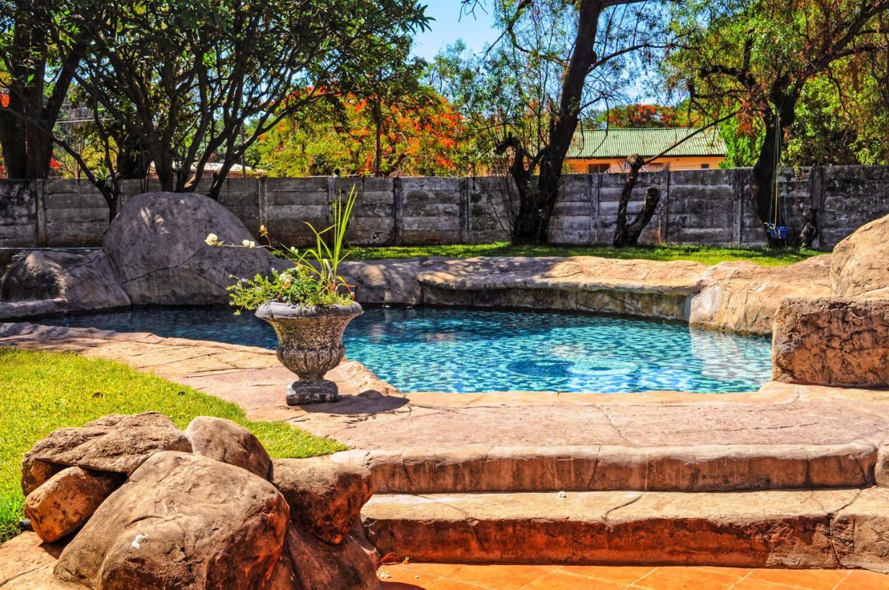 Butterfly Apartments Livingstone Ngoại thất bức ảnh